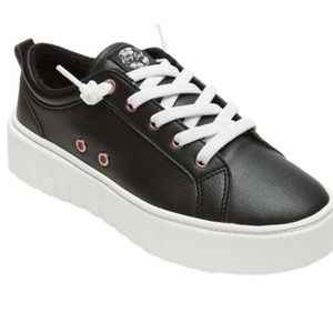 Roxy platform lace up sneaker